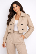 Chaqueta corta estilo cruzado
