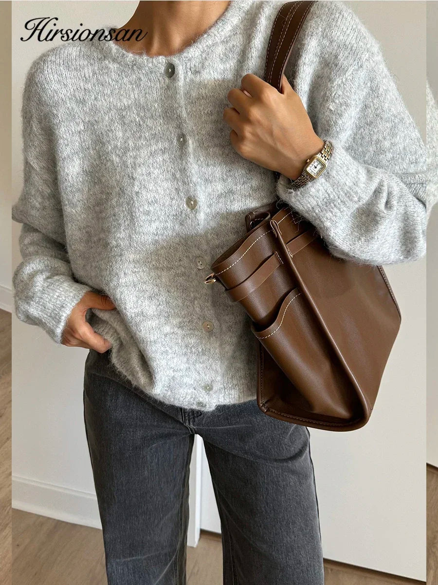 Cardigan knit