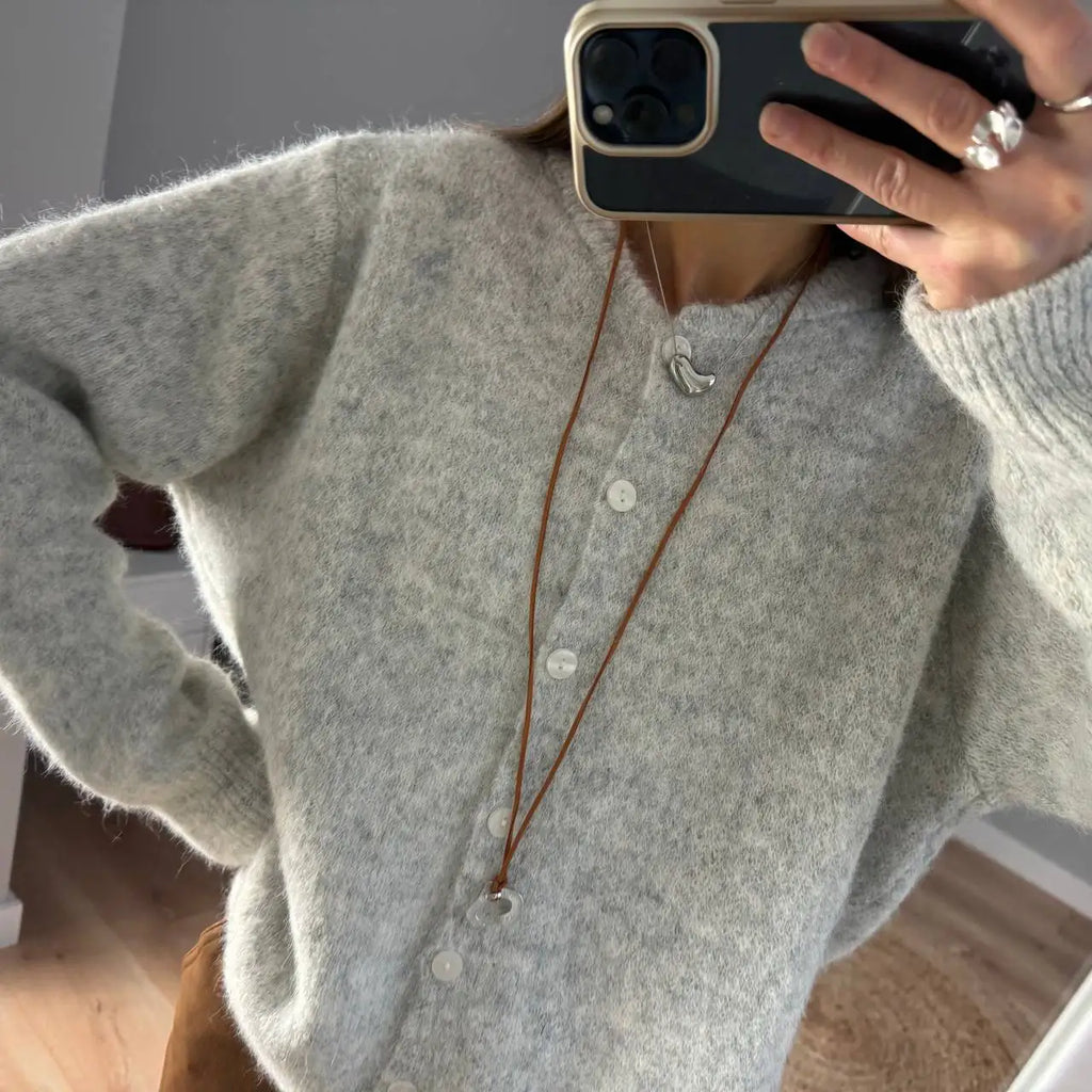 Cardigan knit