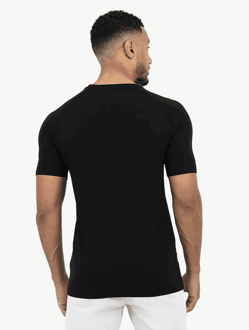 Polera Aleano Fit Negra